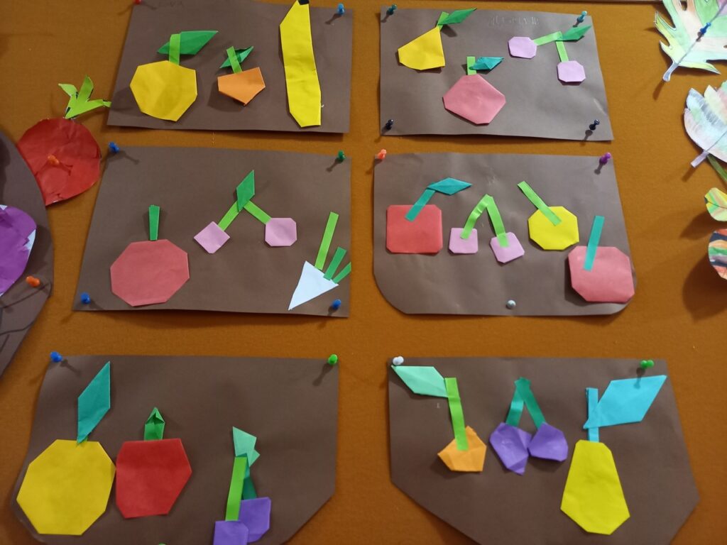 wystawa prac owoce orgiami z papieru kolorowego